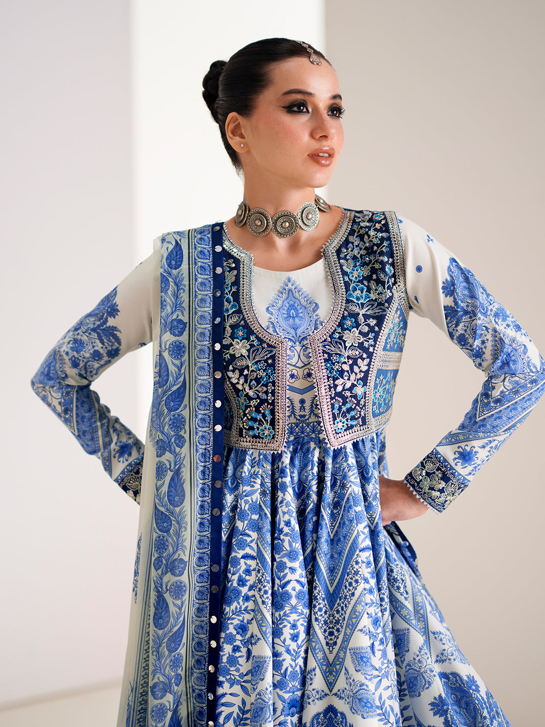 Bin Ilyas | Amour Luxury Lawn 26 | 88-A