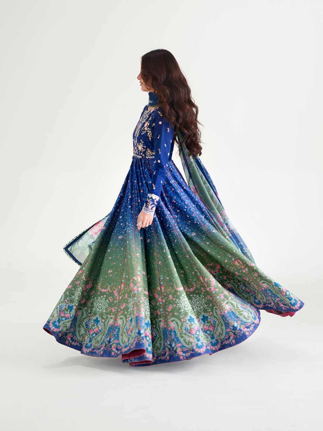 Bin Ilyas | Amour Luxury Lawn 26 | 189-A