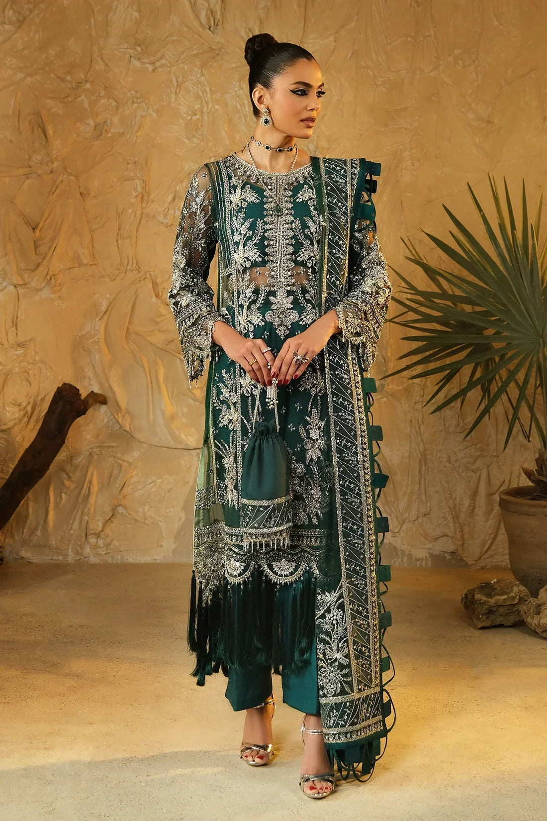 Mina Kashif | Kahani Luxury Formals 23 | Dastan - Official Mina Kashif stockist in UK - Sakeena London