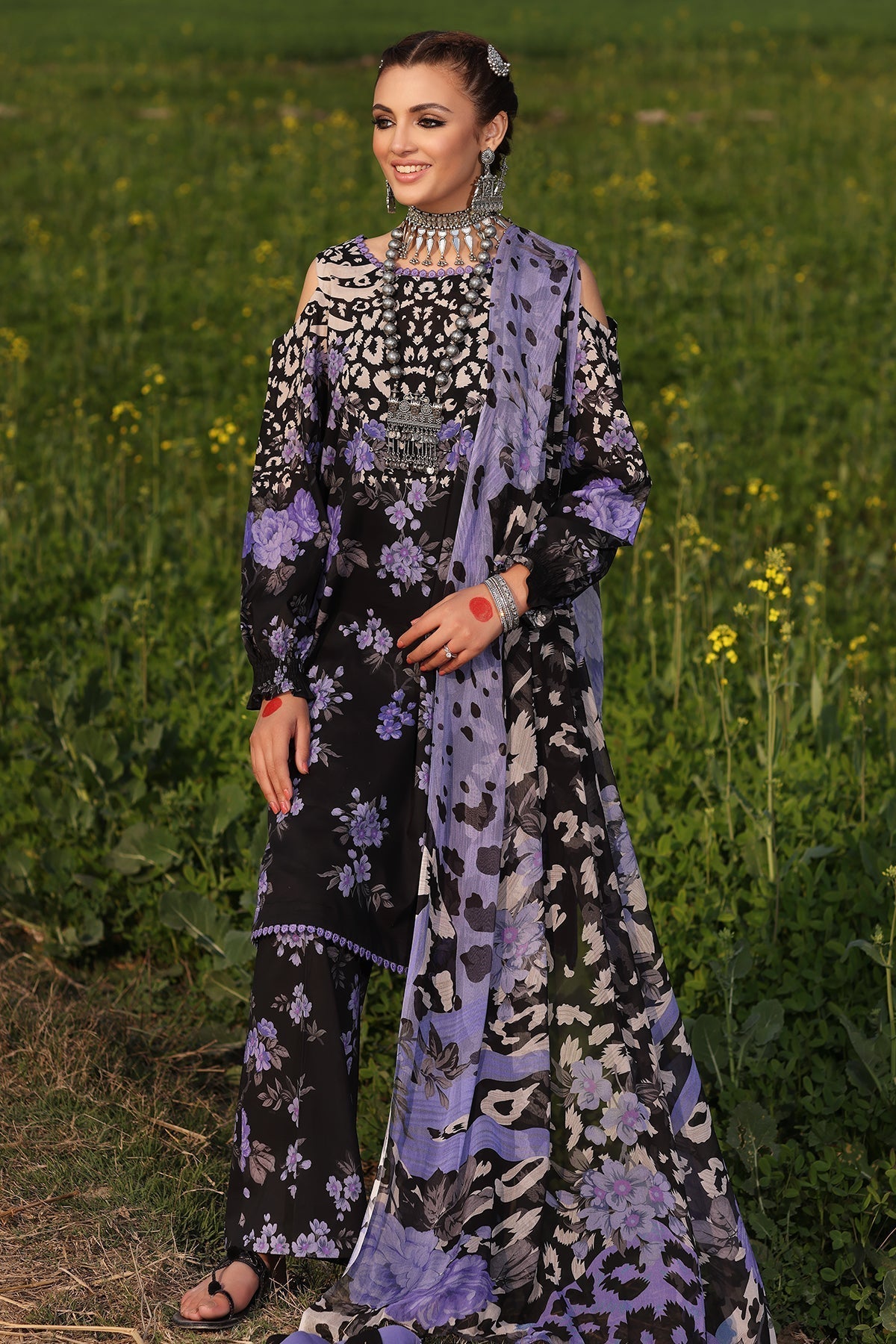 Charizma | Lawn Collection 24 | SP4-08 - Official Charizma stockist in UK - Sakeena London