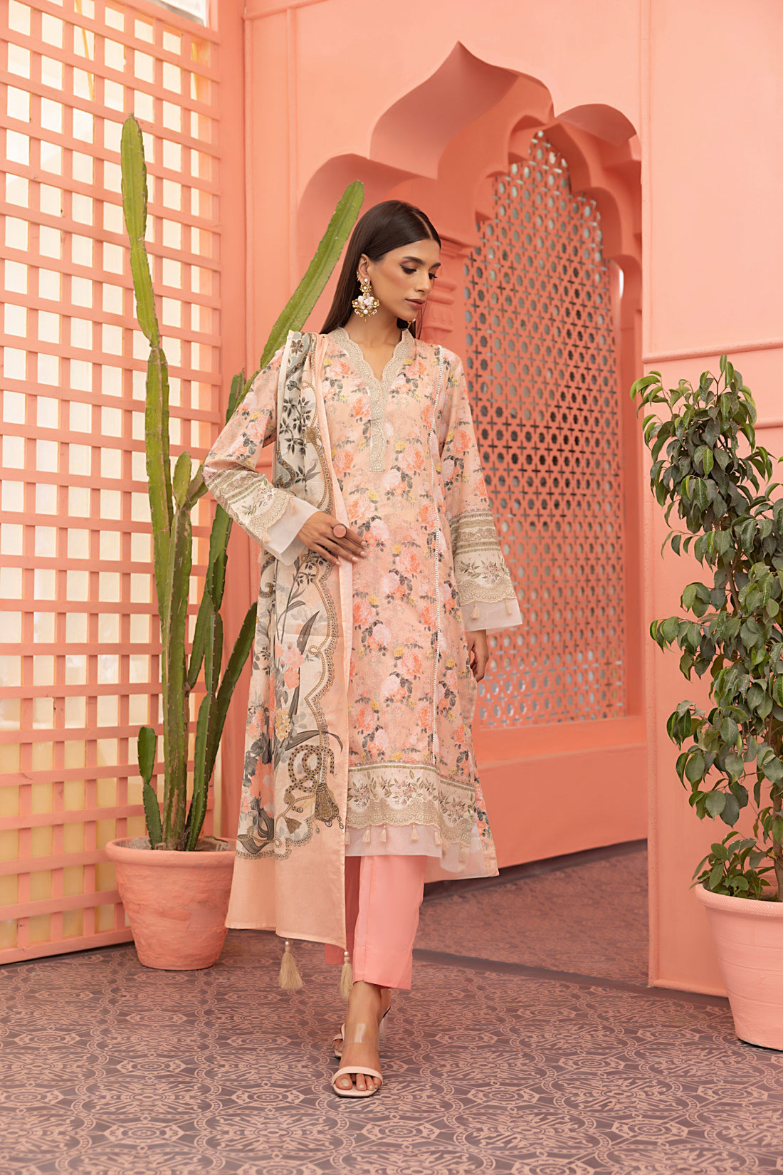 LSM | Winter Marina 24 | 0133 - Official LSM stockist in UK - Sakeena London