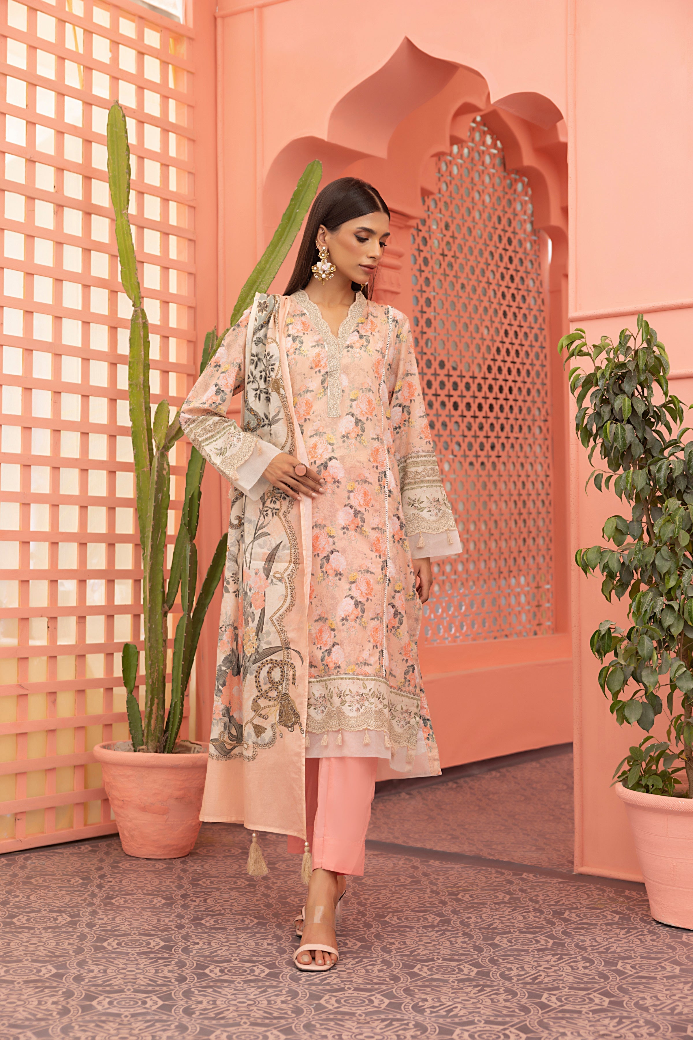 LSM | Winter Marina 24 | 0133 - Official LSM stockist in UK - Sakeena London