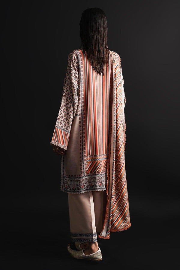 Sana Safinaz | Mahay Winter 23 | 18A - Official Sana Safinaz stockist in UK - Sakeena London