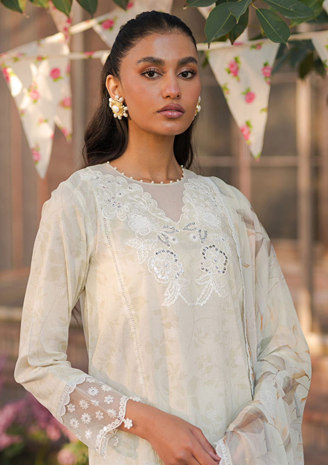 Lawn Collection - Cross Stitch - EidÃÂÃÂ LawnÃÂÃÂ - CEL24#25 - WHISPERING WHITE