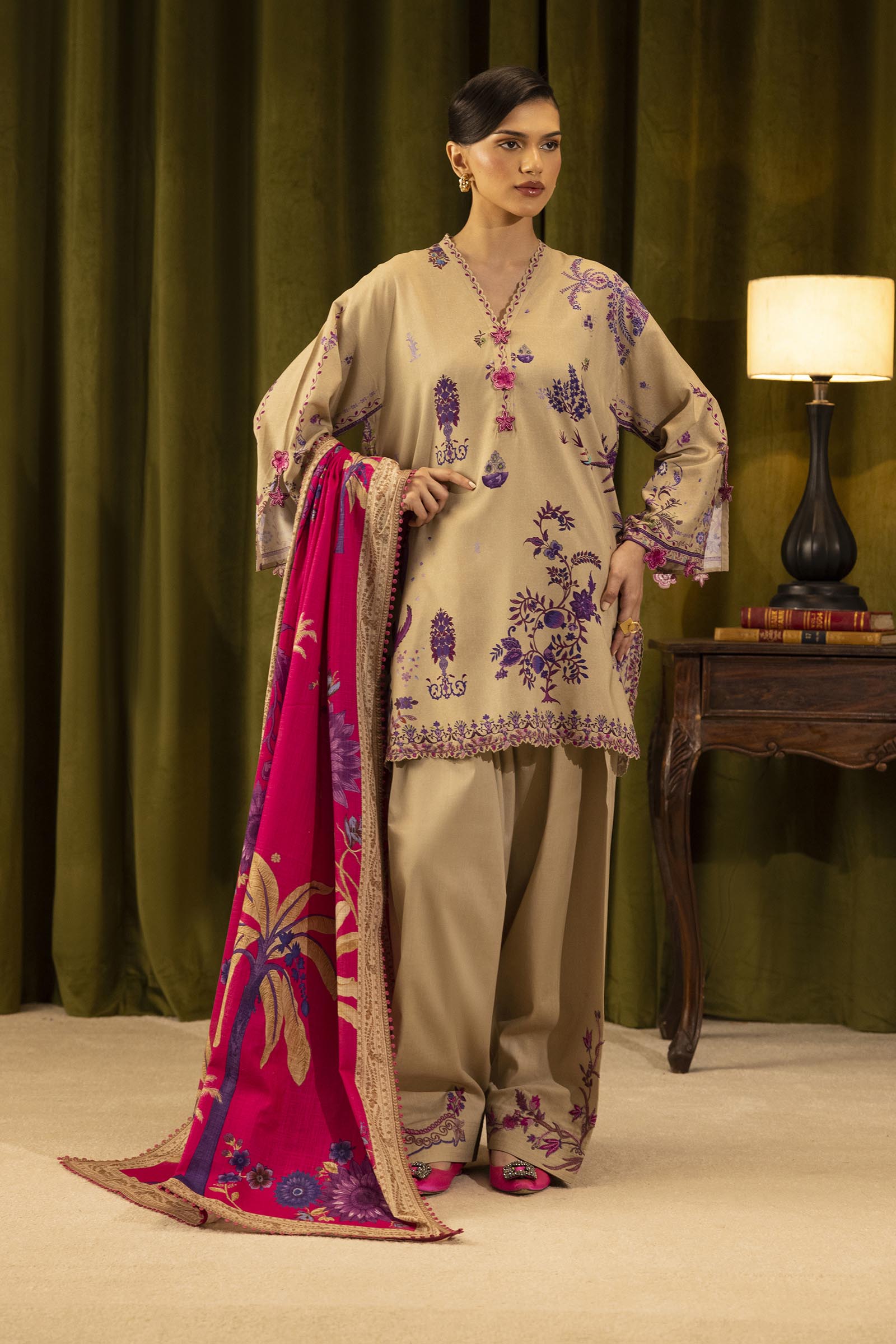 Sana Safinaz | Muzlin Winter 25 | 019A - Official Sana Safinaz stockist in UK - Sakeena London