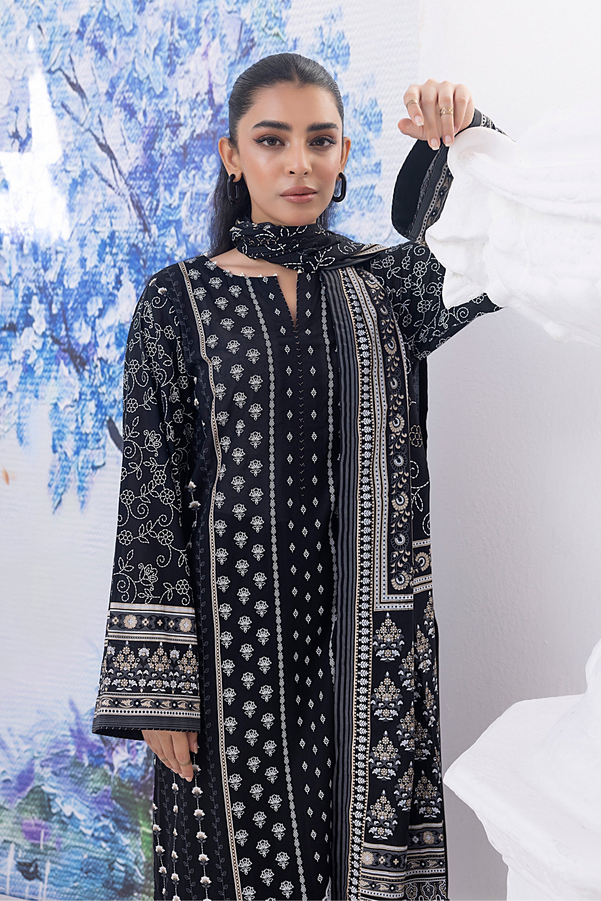 LSM | Winter Marina 24 | 0047 - Official LSM stockist in UK - Sakeena London