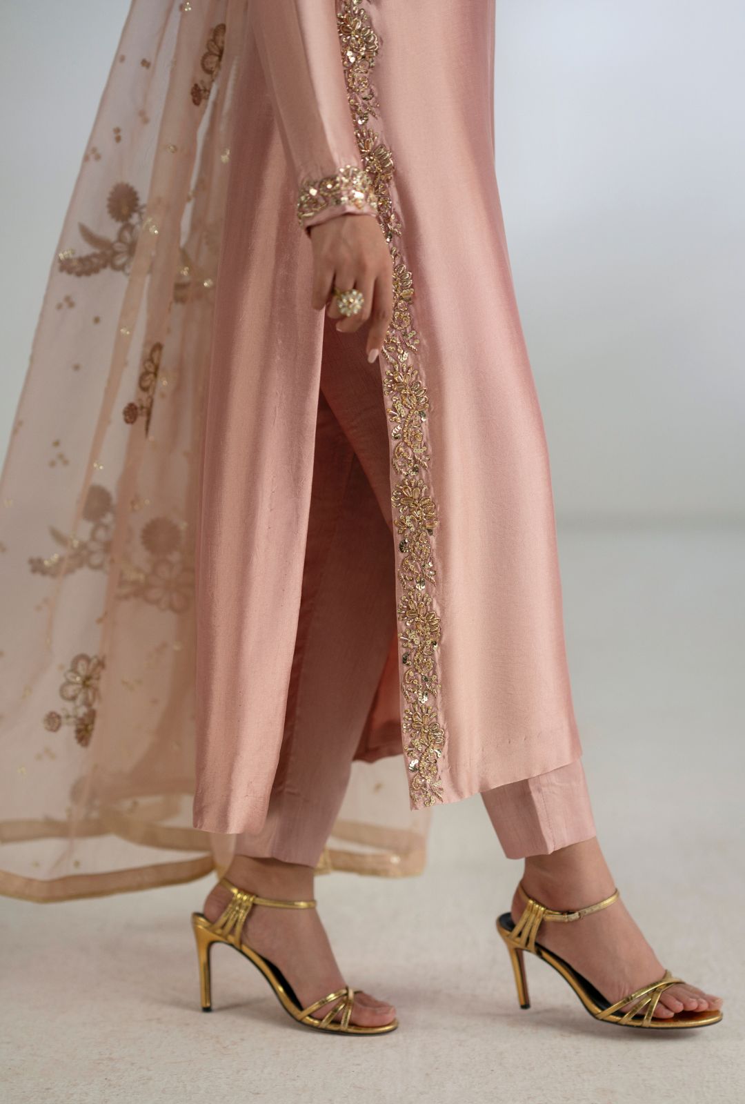 Inayat | Luminae Luxe Pret 25 | Larosea - Official Inayat stockist in UK - Sakeena London