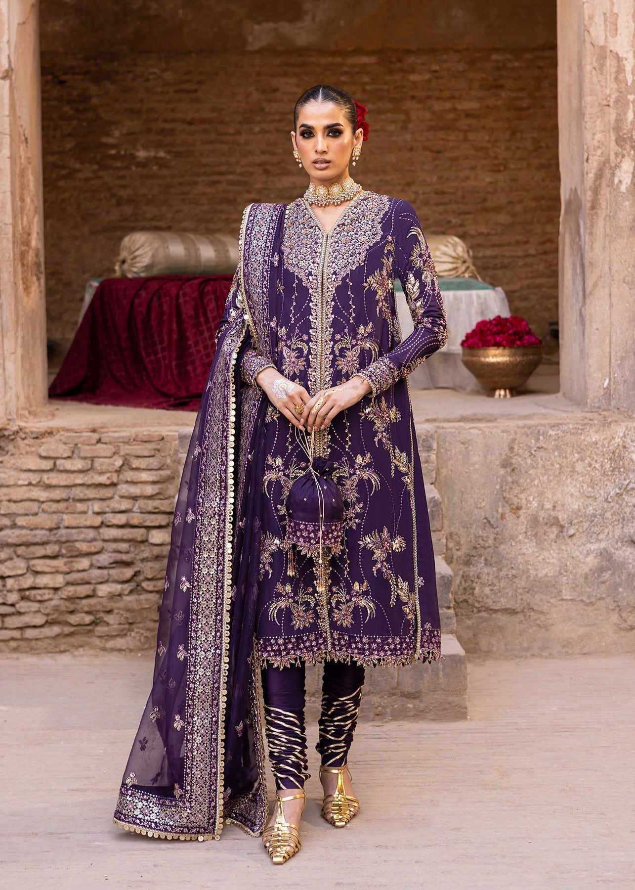 Akbar Aslam | Dastaan Luxury Formals | Haniye - Official Akbar Aslam stockist in UK - Sakeena London
