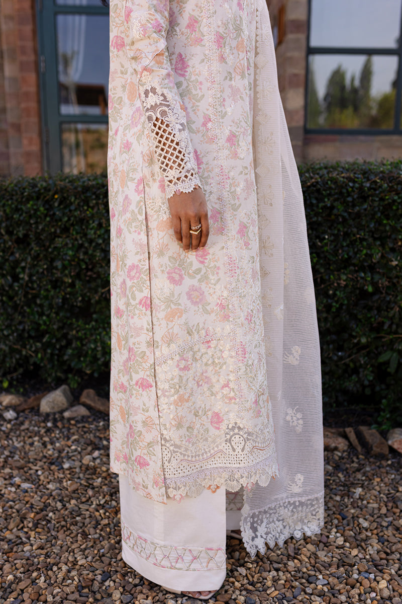 Qalamkar | Q Line Lawn 25 | QM-18 Feeha - Official Qalamkar stockist in UK - Sakeena London