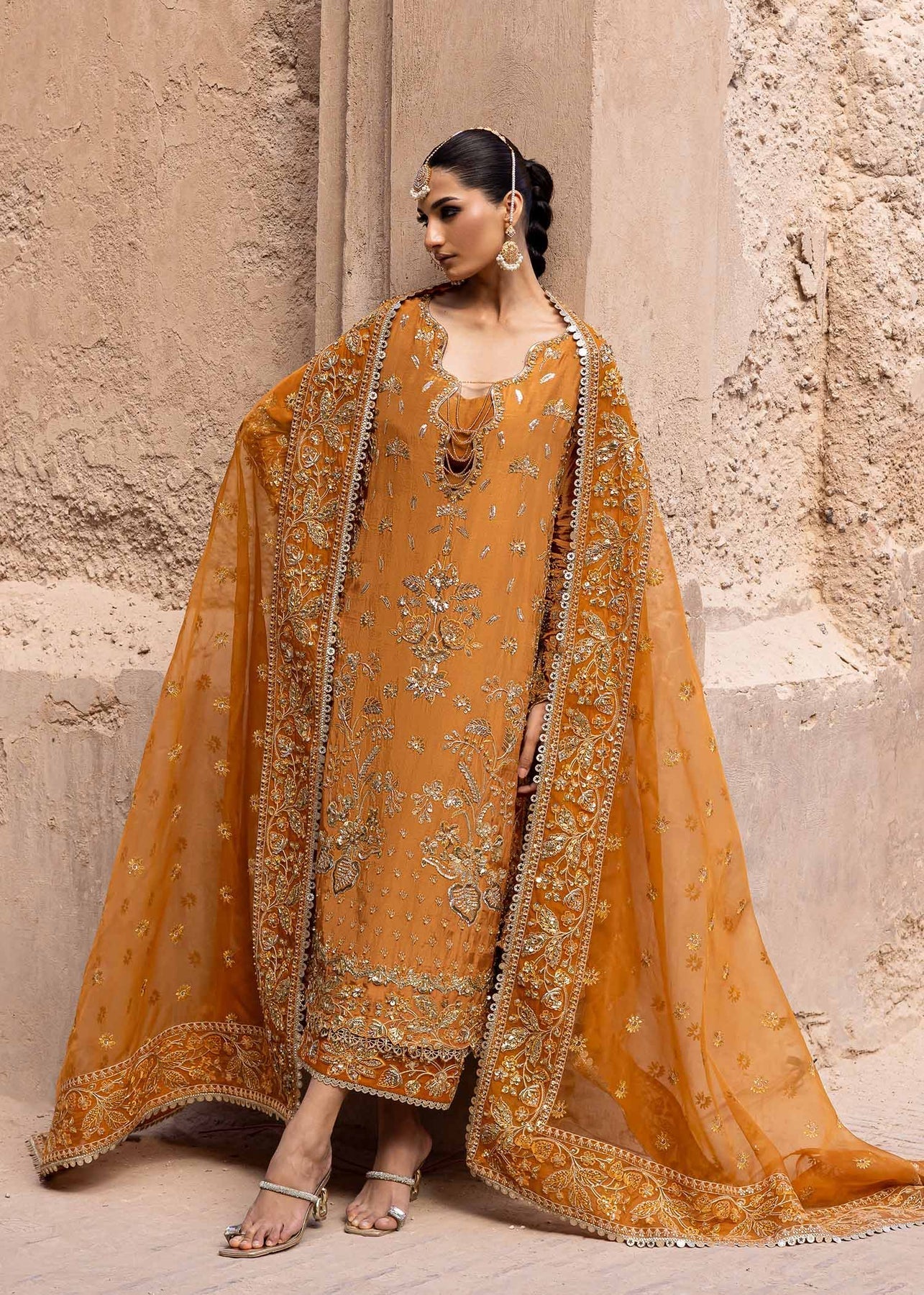 Akbar Aslam | Dastaan Luxury Formals | Zarmisha - Official Akbar Aslam stockist in UK - Sakeena London