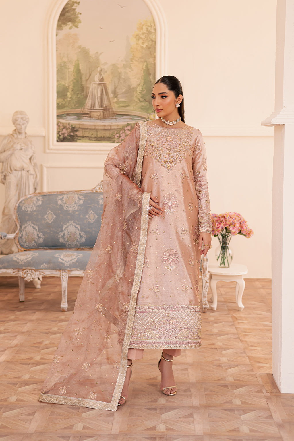 Emaan Adeel I Suave Luxury Formals I VELITH - Official Emaan Adeel stockist in UK - Sakeena London