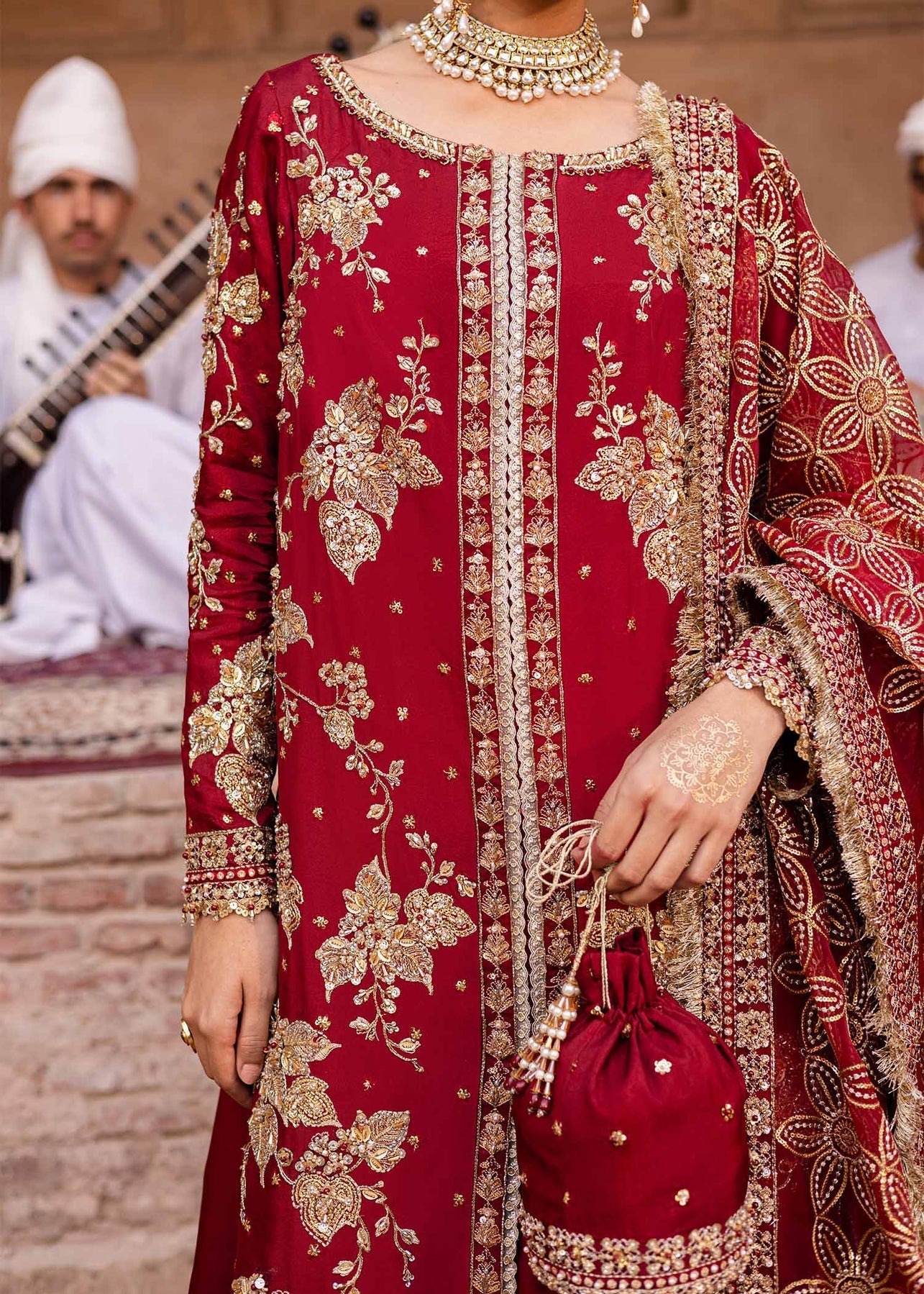 Akbar Aslam | Dastaan Luxury Formals | Arusa - Official Akbar Aslam stockist in UK - Sakeena London