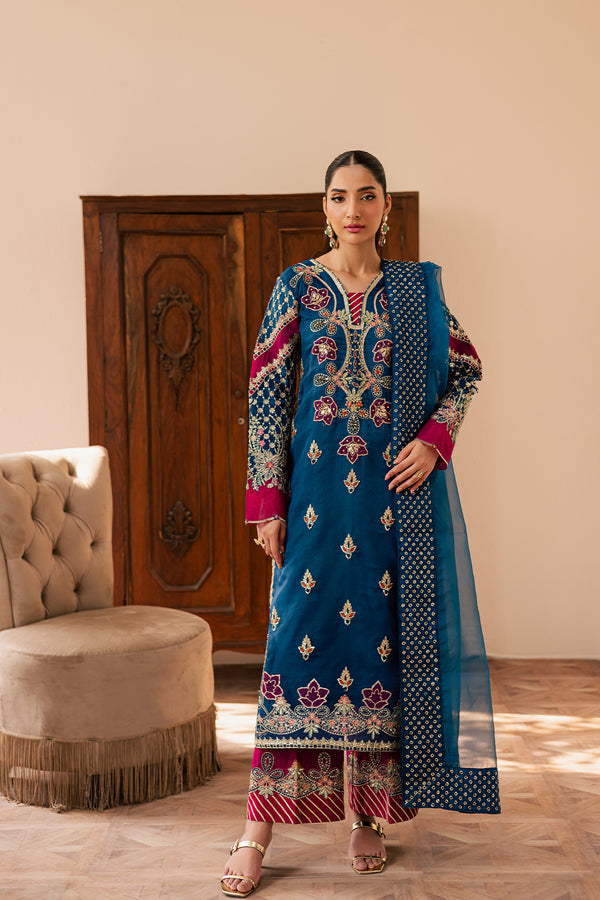 Emaan Adeel I Suave Luxury Formals I AVOIR - Official Emaan Adeel stockist in UK - Sakeena London
