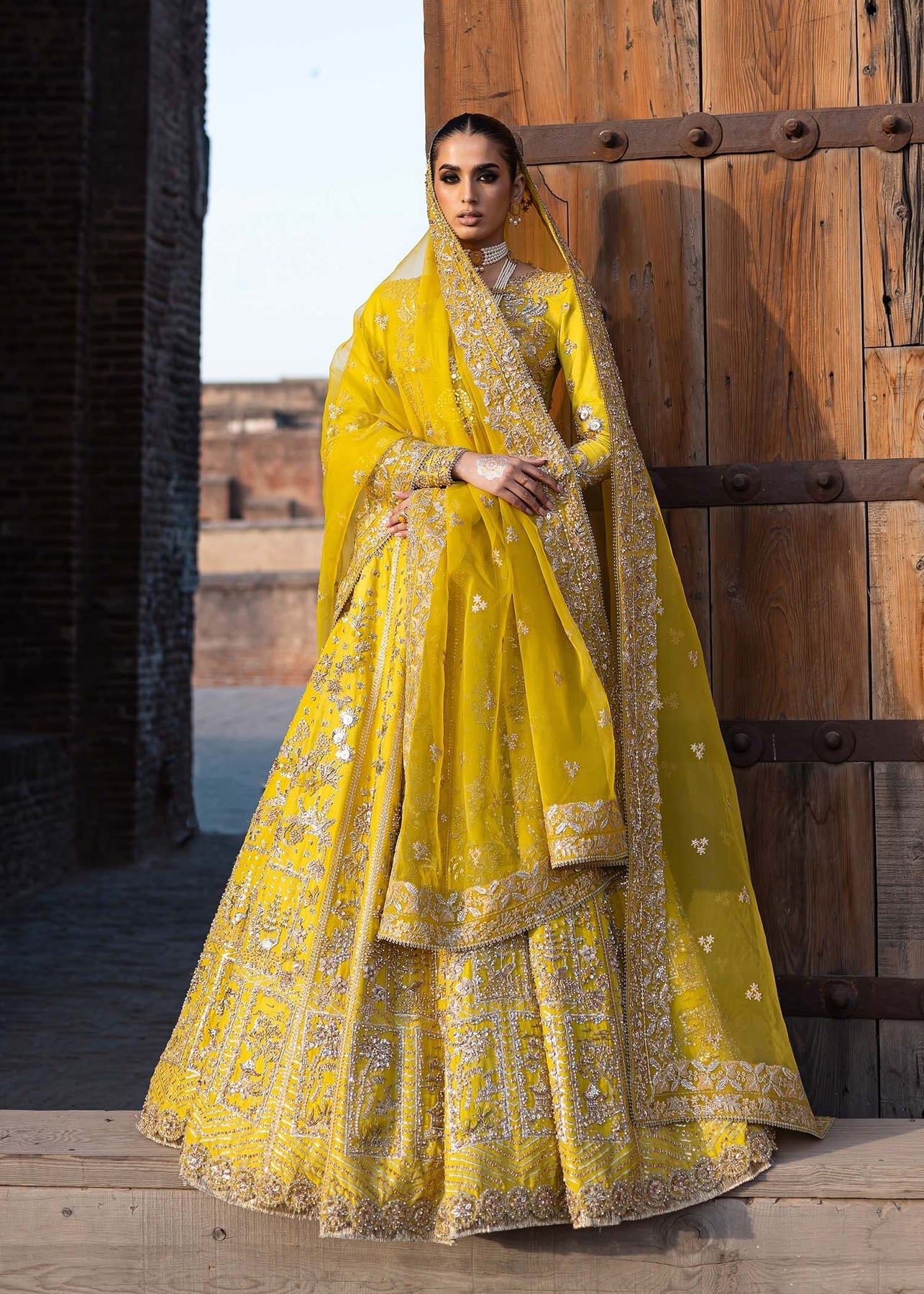 Akbar Aslam | Dastaan Luxury Formals | Nureh - Official Akbar Aslam stockist in UK - Sakeena London