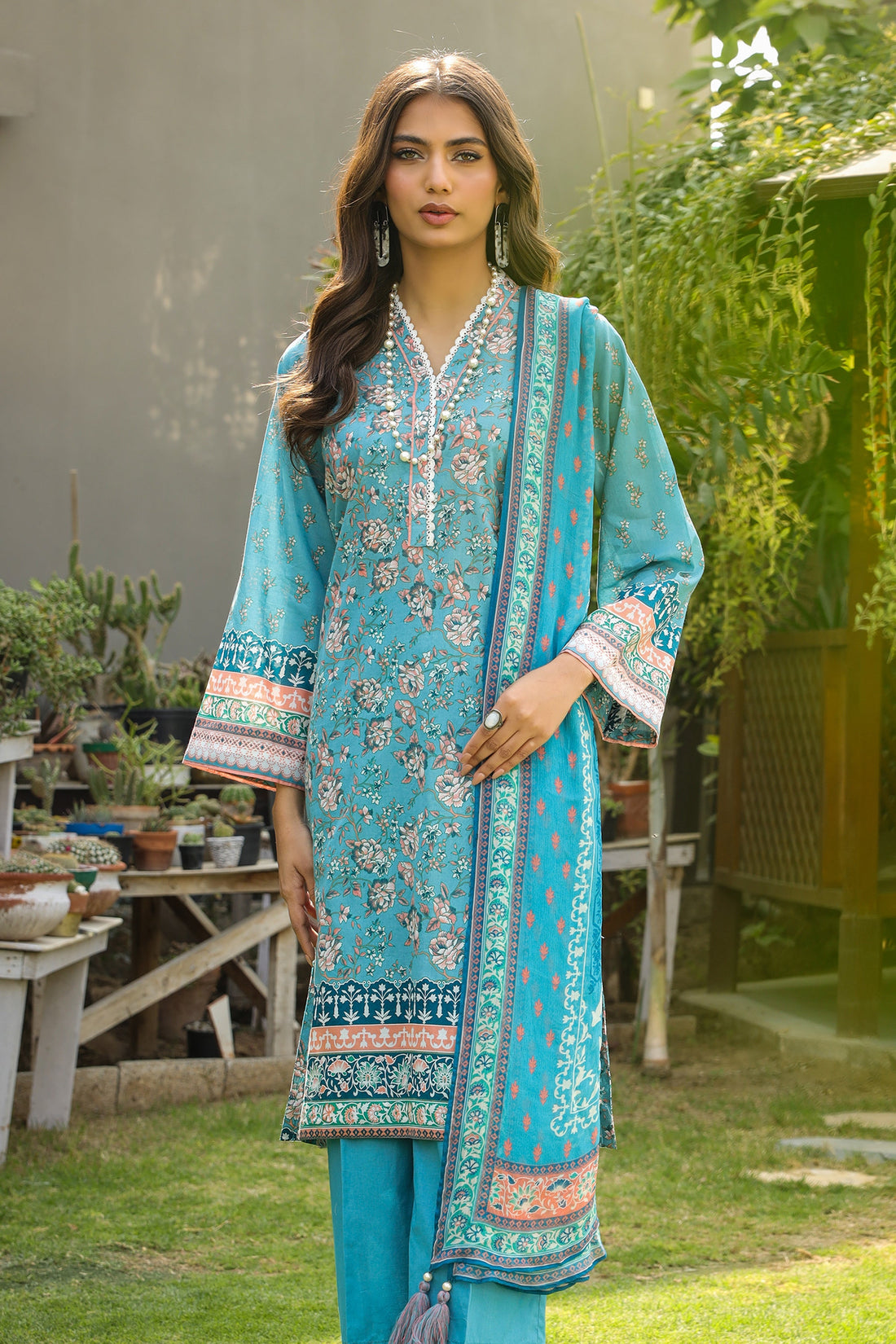 LSM | Winter Marina 24 | 0147-A - Official LSM stockist in UK - Sakeena London