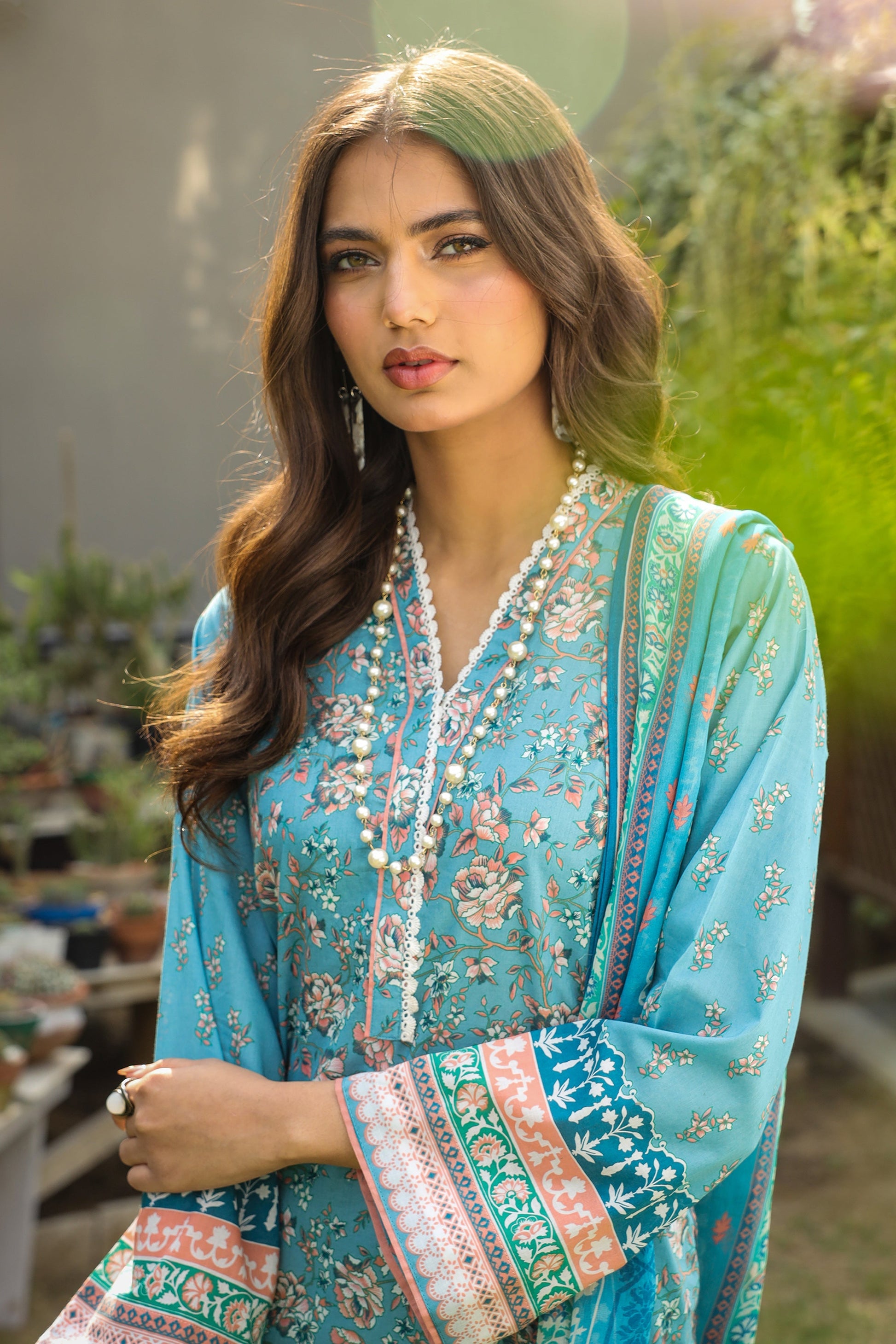 LSM | Winter Marina 24 | 0147-A - Official LSM stockist in UK - Sakeena London