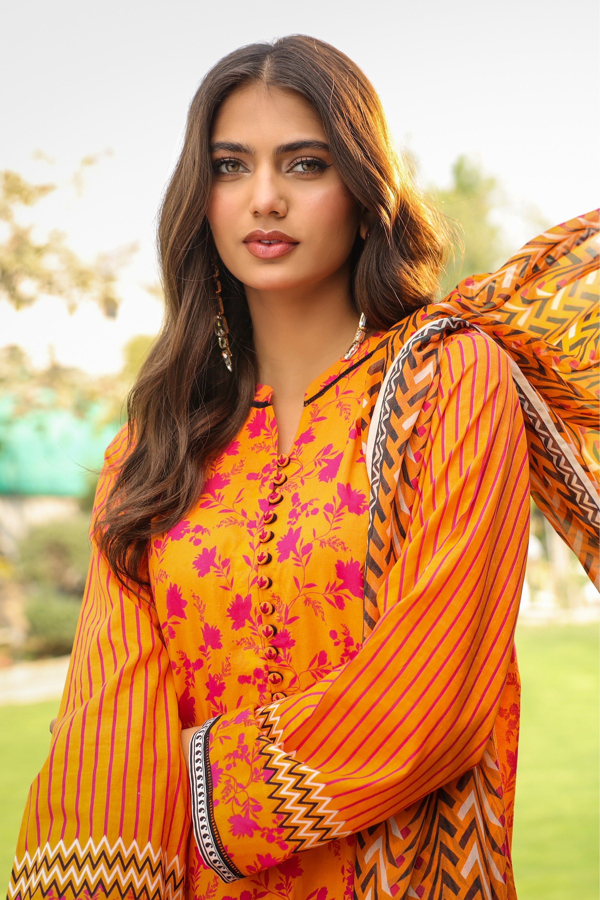 LSM | Winter Marina 24 | 0147-A - Official LSM stockist in UK - Sakeena London