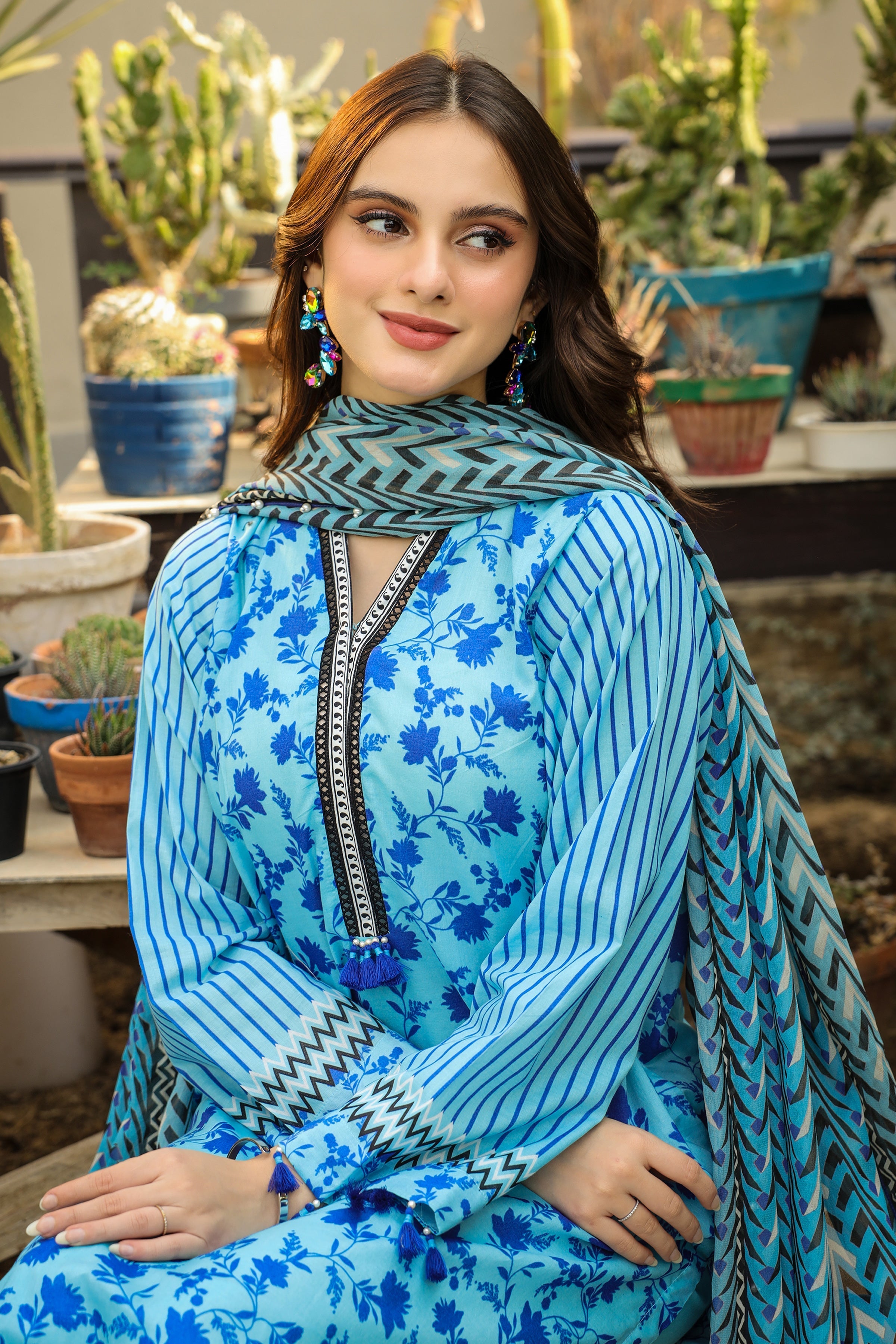 LSM | Winter Marina 24 | 0147-B - Official LSM stockist in UK - Sakeena London