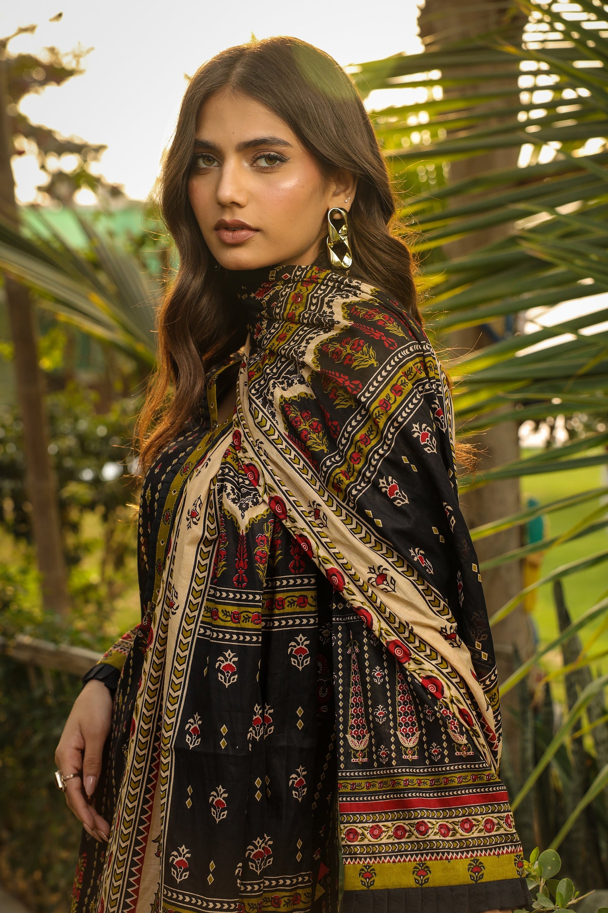 LSM | Winter Marina 24 | 0011-A - Official LSM stockist in UK - Sakeena London