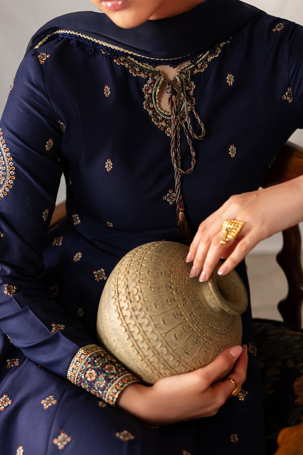Zarif | Summer Lawn 26 | RUELLE