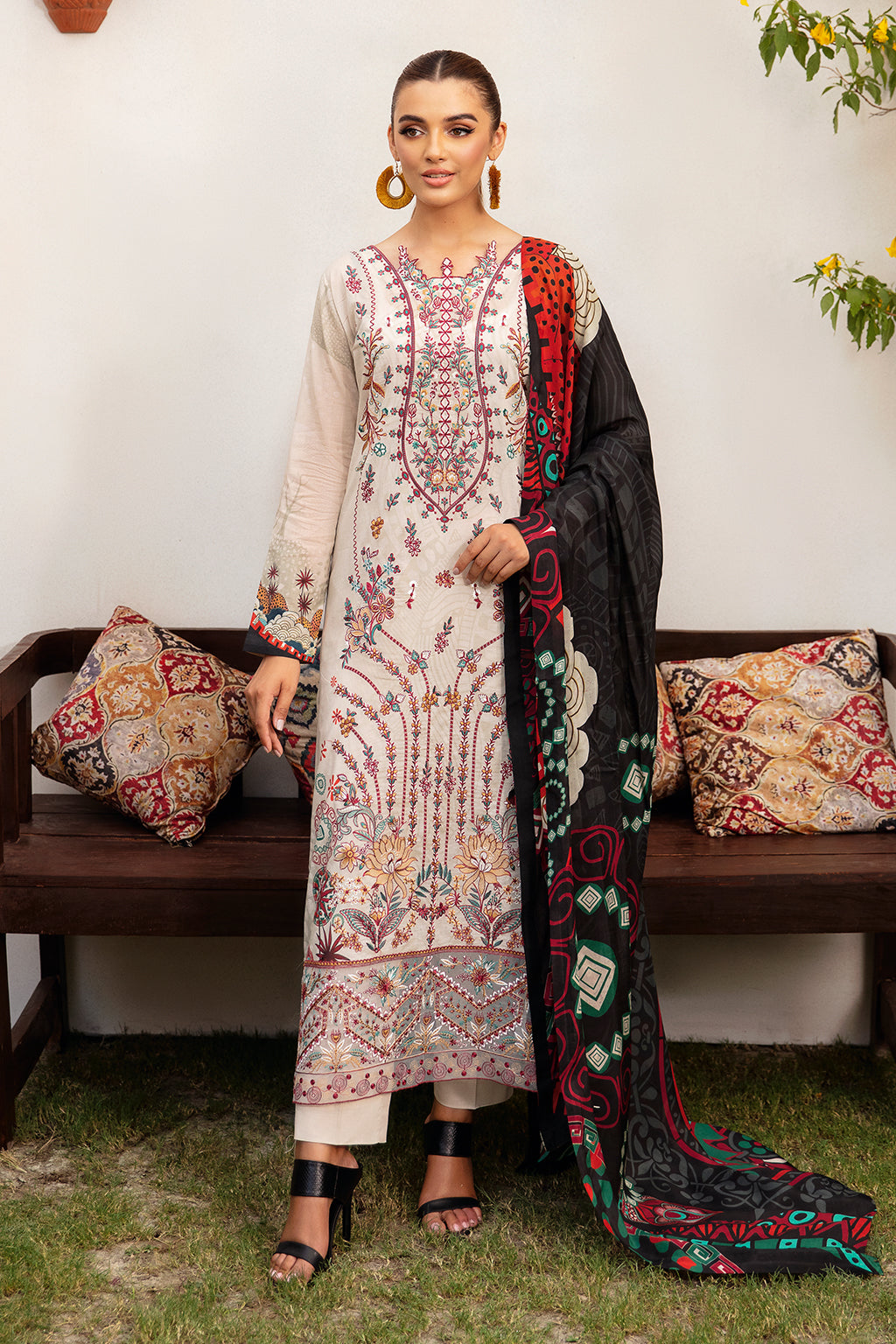 Ramsha | Luxury Lawn 24 | L-1208 - Official Ramsha stockist in UK - Sakeena London
