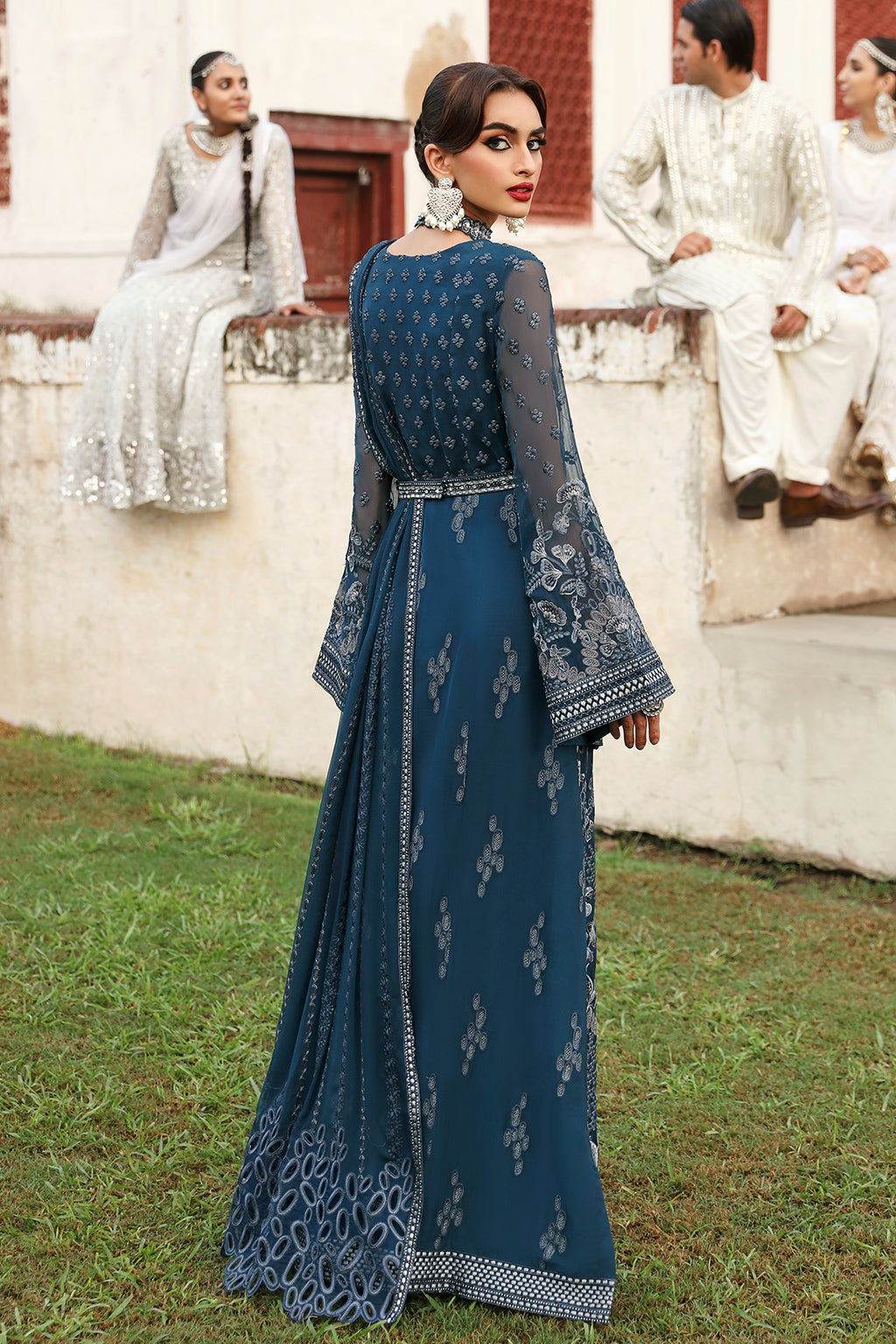 Flossie | Mehak Luxury Formals | FE-802 (A) - Official Flossie stockist in UK - Sakeena London