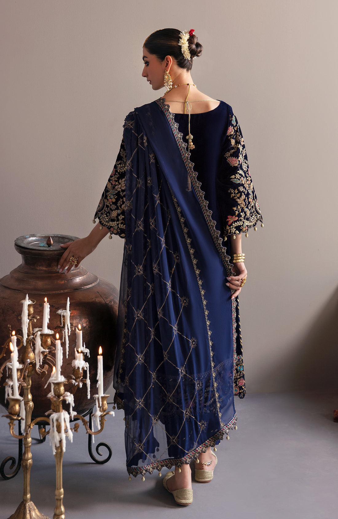 Emaan Adeel | Zarposh Velvet 25 | MK-03 Falak - Official Emaan Adeel stockist in UK - Sakeena London