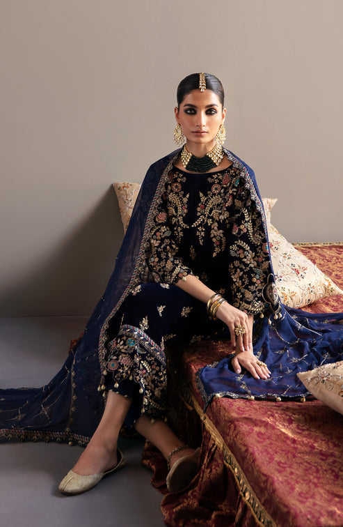 Emaan Adeel | Zarposh Velvet 25 | MK-03 Falak - Official Emaan Adeel stockist in UK - Sakeena London