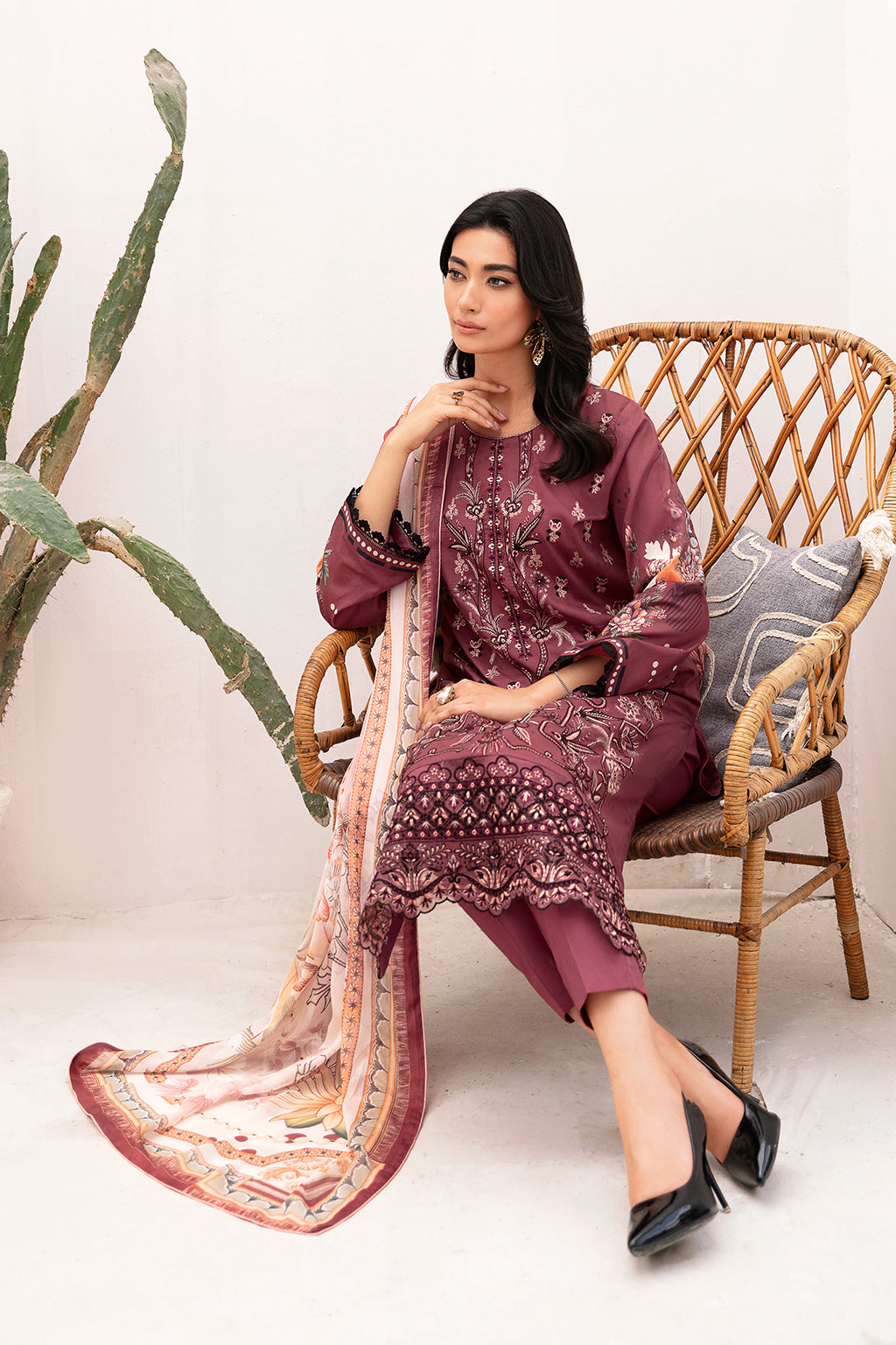 Ramsha | Mashaal Luxury Lawn | L-1108 - Official Ramsha stockist in UK - Sakeena London