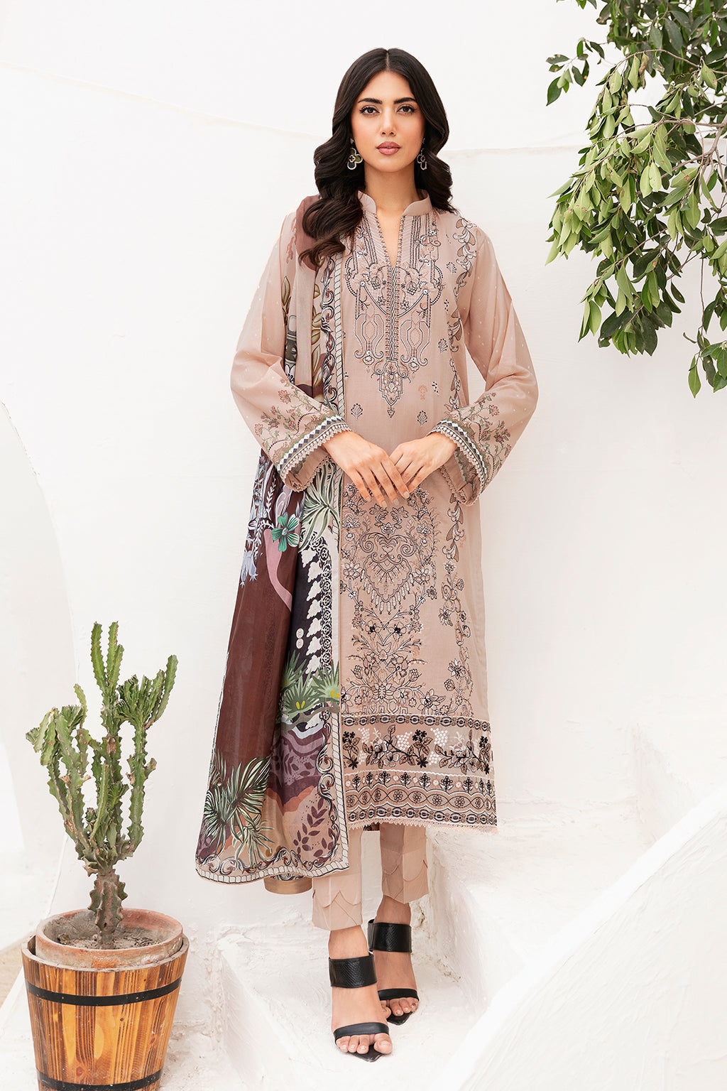 Ramsha | Mashaal Luxury Lawn | L-1106 - Official Ramsha stockist in UK - Sakeena London