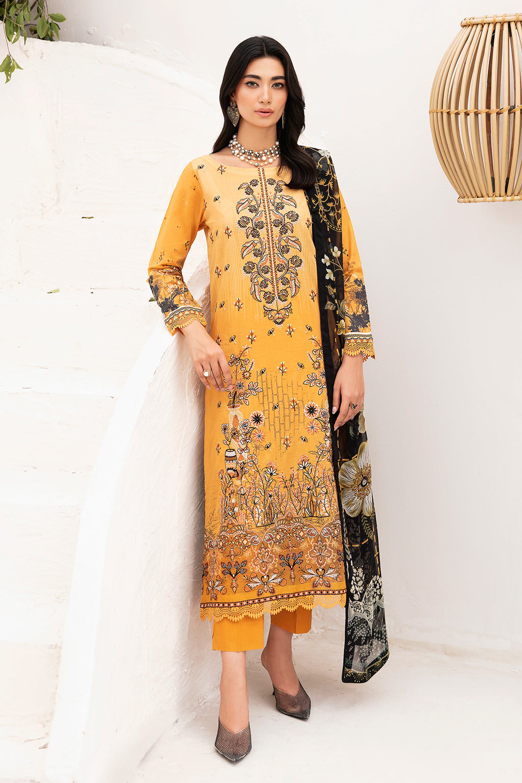 Ramsha | Mashaal Luxury Lawn | L-1111 - Official Ramsha stockist in UK - Sakeena London