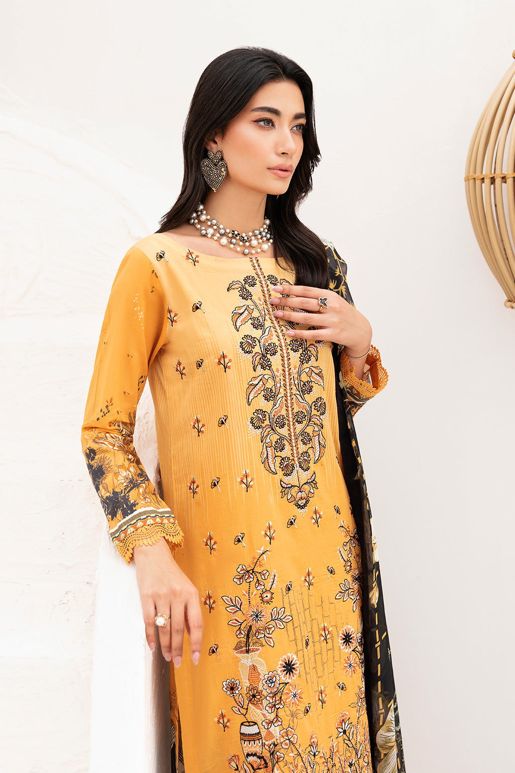 Ramsha | Mashaal Luxury Lawn | L-1111 - Official Ramsha stockist in UK - Sakeena London