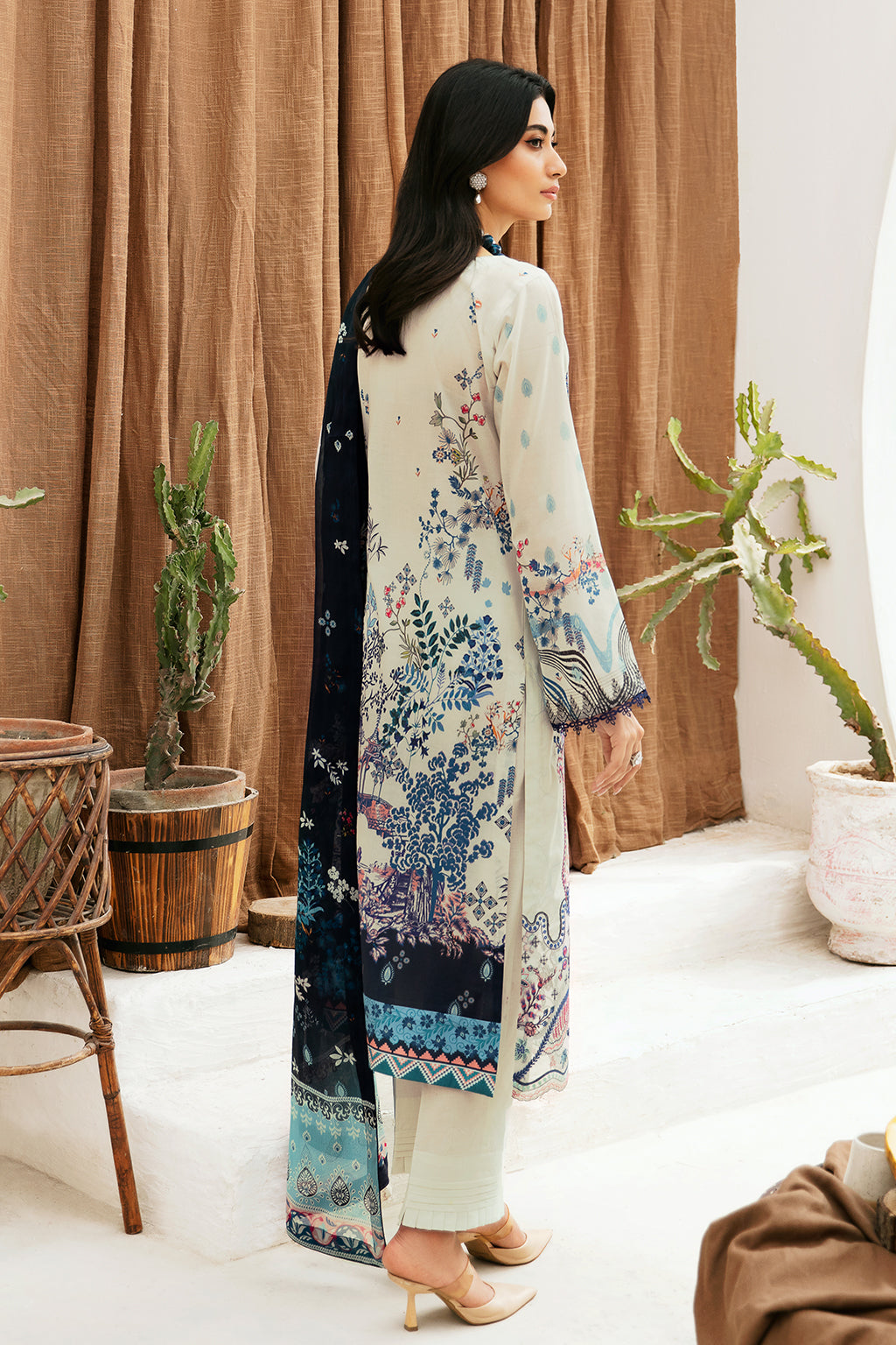 Ramsha | Mashaal Luxury Lawn | L-1107 - Official Ramsha stockist in UK - Sakeena London