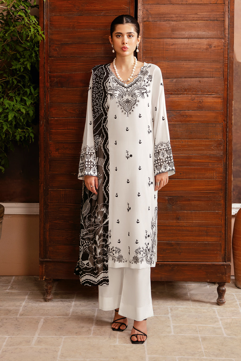 Afsanah | Essentials Lawn | DIVINE DREAM A-04 - Official Afsanah stockist in UK - Sakeena London