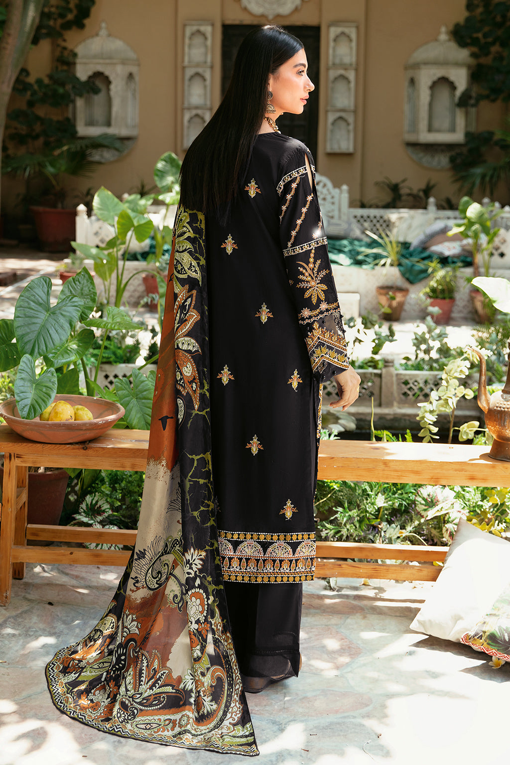 Ramsha | Mashaal Luxury Lawn | L-805 - Official Ramsha stockist in UK - Sakeena London