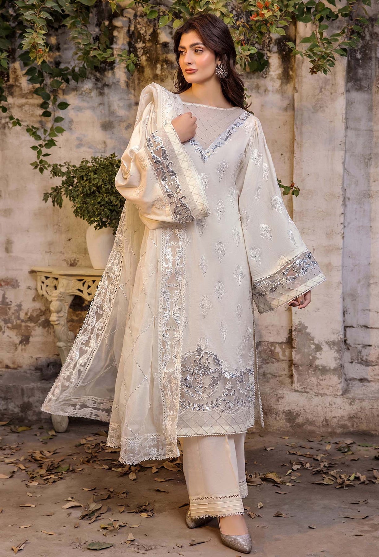 Adans Libas | Chikankari 25 | 4771 - Official Adans Libas stockist in UK - Sakeena London