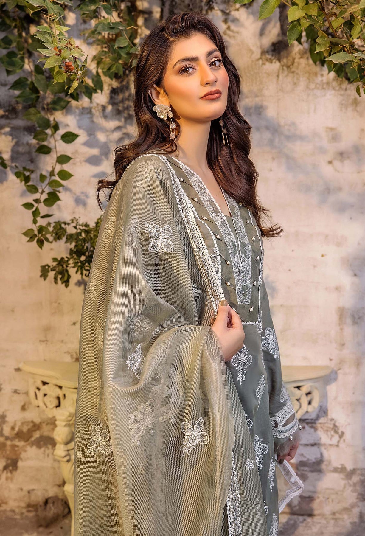Adans Libas | Chikankari 25 | 4772 - Official Adans Libas stockist in UK - Sakeena London
