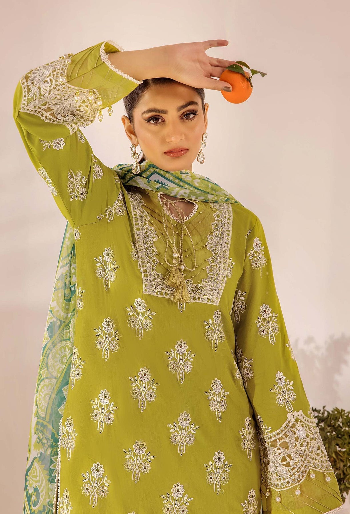 Adans Libas | Chikankari 25 | 4776 - Official Adans Libas stockist in UK - Sakeena London