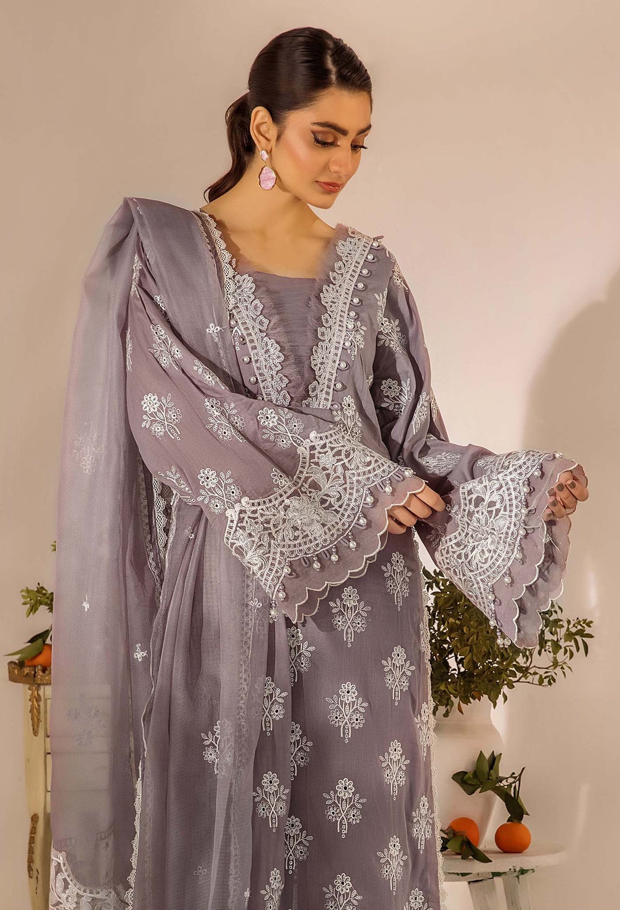 Adans Libas | Inara 25 | CHIKANKARI 4777 - Official Adans Libas stockist in UK - Sakeena London