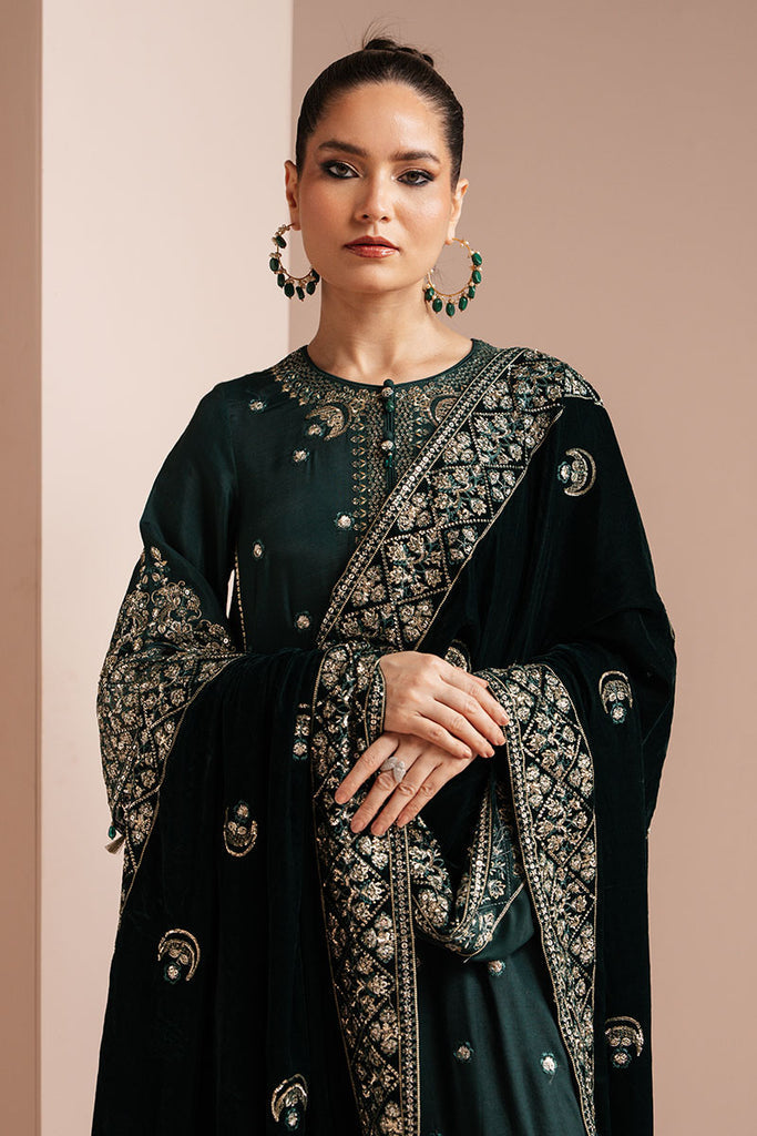 Cross Stitch | Luxe Atelier 25 | EMERALD GRACE - Official Cross Stitch stockist in UK - Sakeena London
