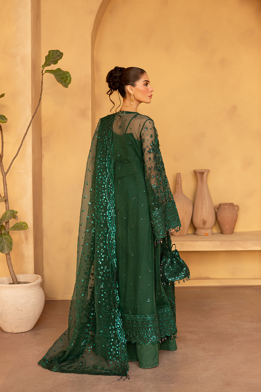 Emaan Adeel I Regalia Luxury Formals I IVYEN - Official Emaan Adeel stockist in UK - Sakeena London