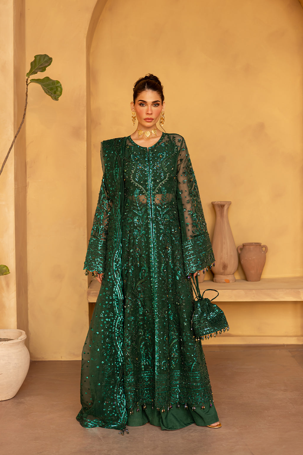 Emaan Adeel I Regalia Luxury Formals I IVYEN - Official Emaan Adeel stockist in UK - Sakeena London