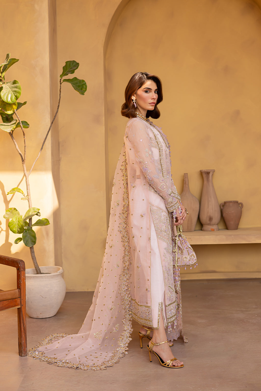 Emaan Adeel I Regalia Luxury Formals I VELOURA - Official Emaan Adeel stockist in UK - Sakeena London