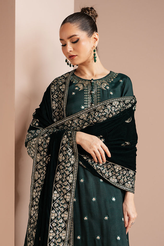 Cross Stitch | Luxe Atelier 25 | EMERALD GRACE - Official Cross Stitch stockist in UK - Sakeena London