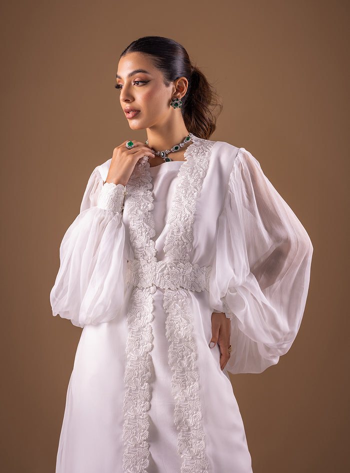 Zainab Chottani | The Kaftan Edit | Vanila Flow - Official Zainab Chottani stockist in UK - Sakeena London