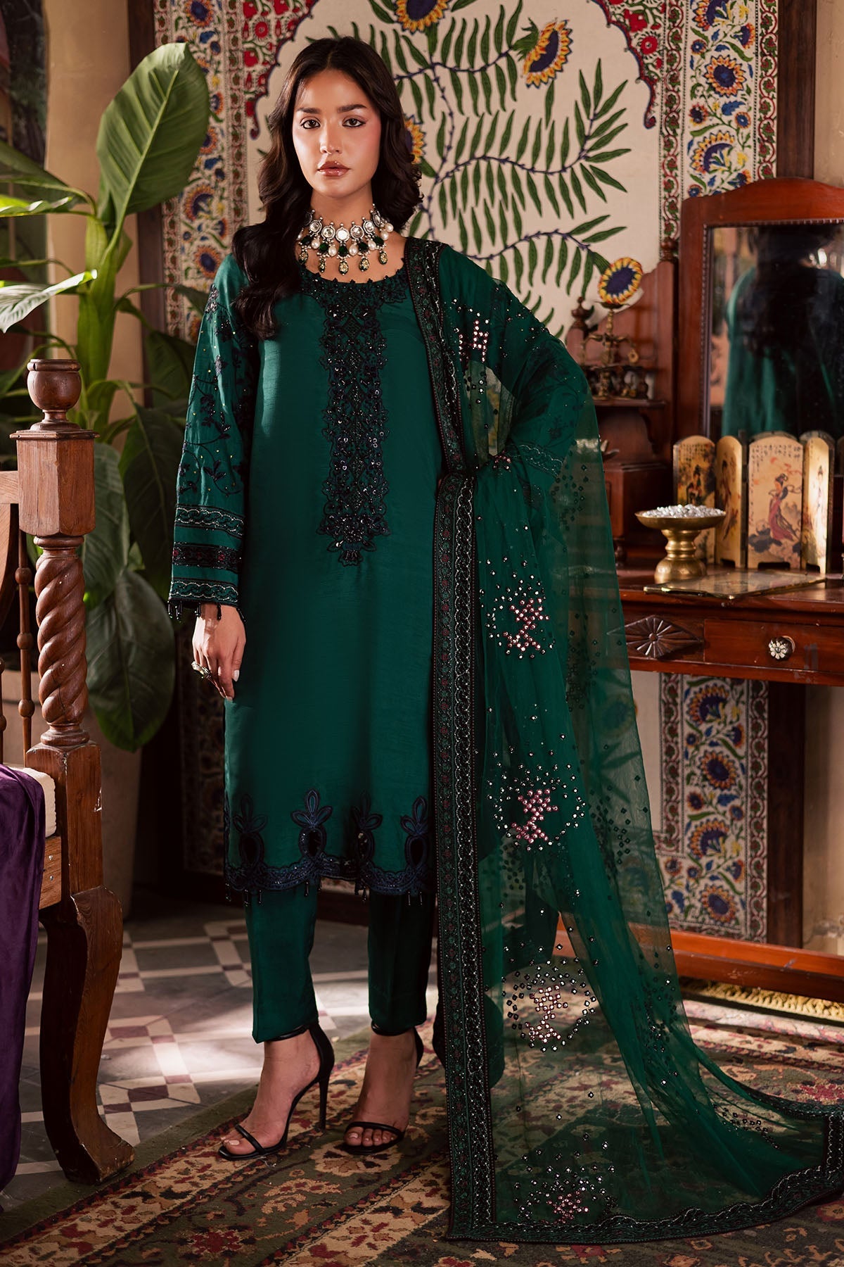 Nureh | Nur Mahal | NE-196 - Official Nureh stockist in UK - Sakeena London