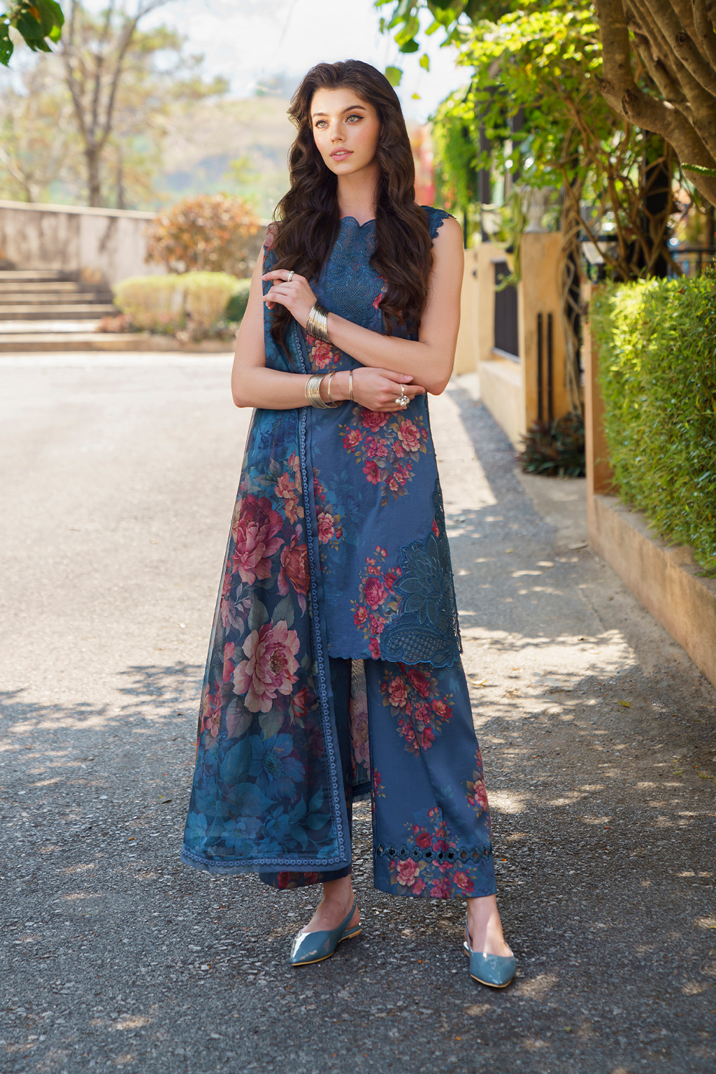 Iznik | Exclusive Lawn | UE-213 PRINTED LAWN - Official Iznik stockist in UK - Sakeena London