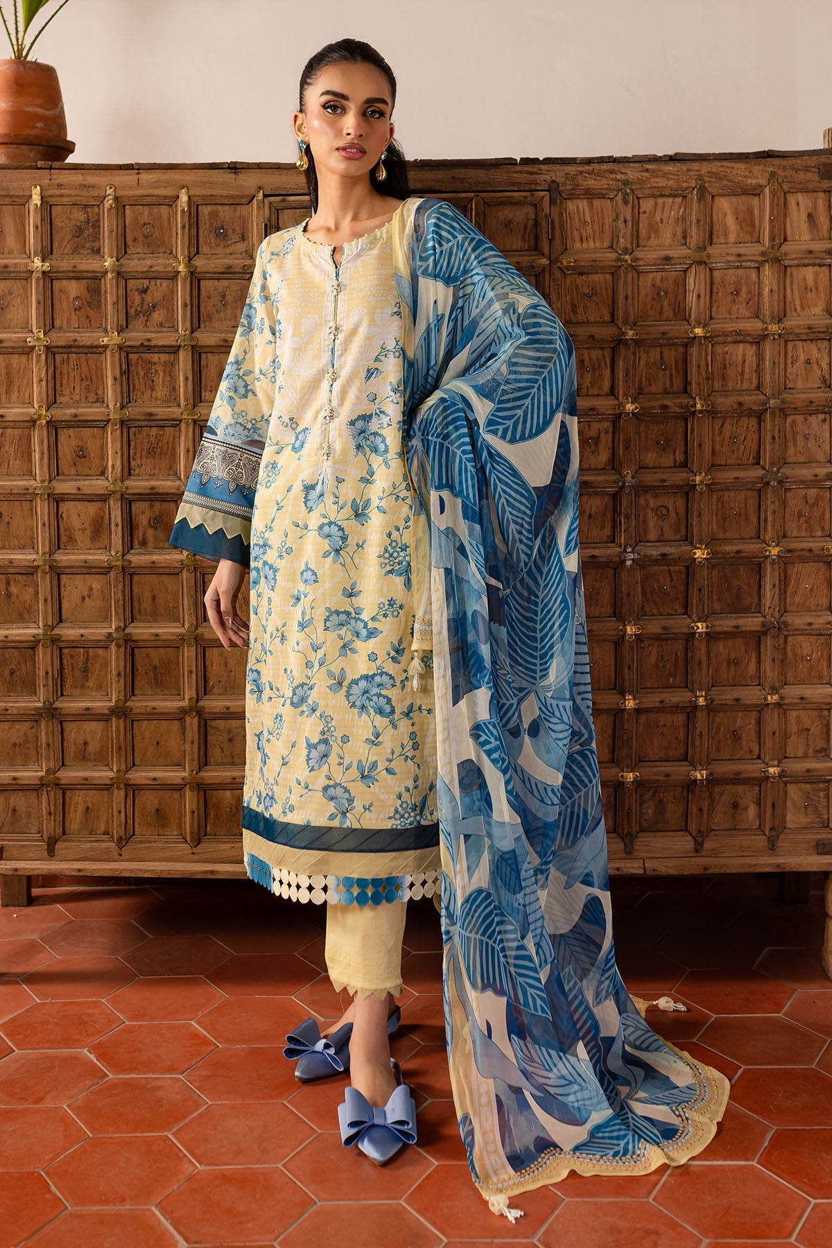 Nureh | Printed lawn 25 | SP-136 - Official Nureh stockist in UK - Sakeena London