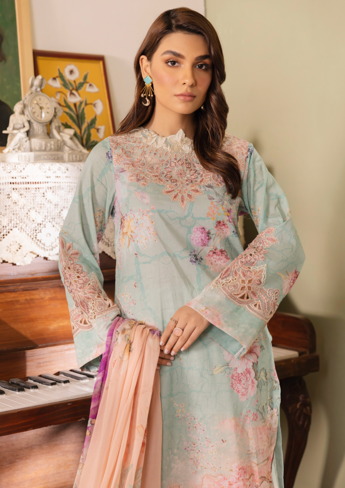 Lawn Collection - Iznik - Dastan - IDL#10 Manha