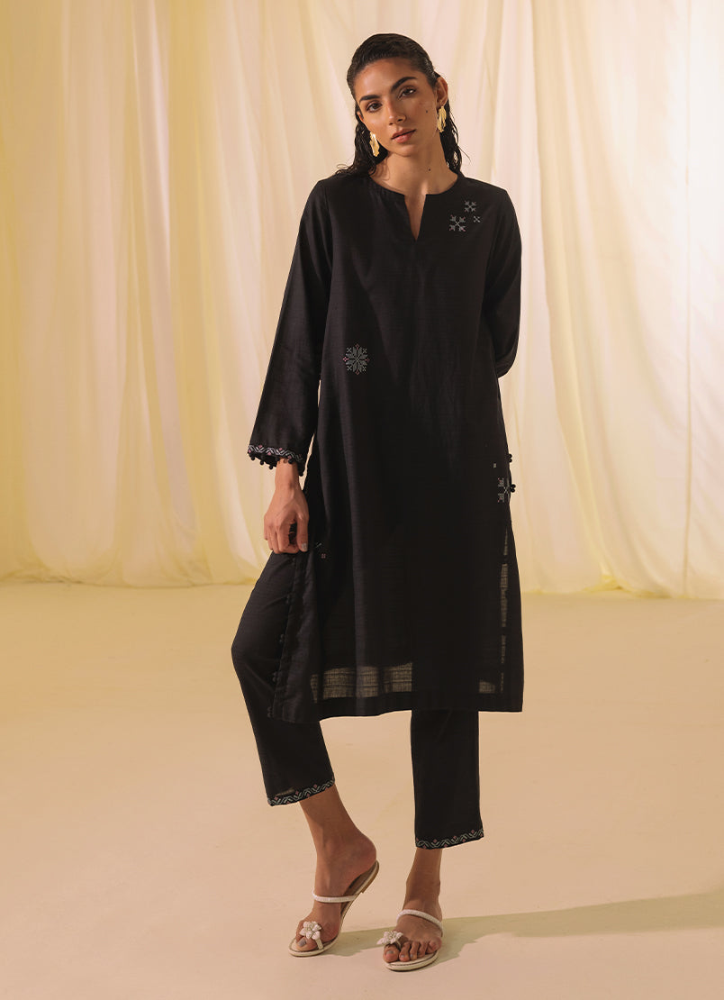 Image | Spring Basics 25 | IJSE-213817-12497 - Official Image stockist in UK - Sakeena London